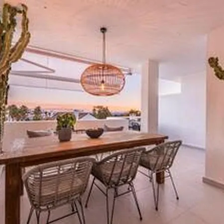 Apartment Nueva Andalucia - Atico Con Piscina Marbella